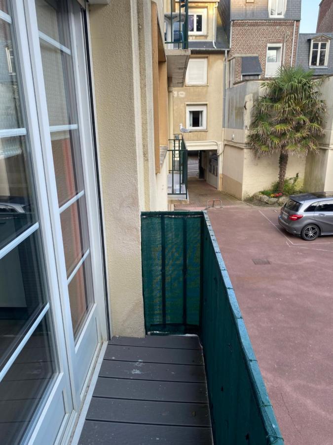 Studio Avec Parking Prive Au Coeur Du Treport Le Treport Ngoại thất bức ảnh